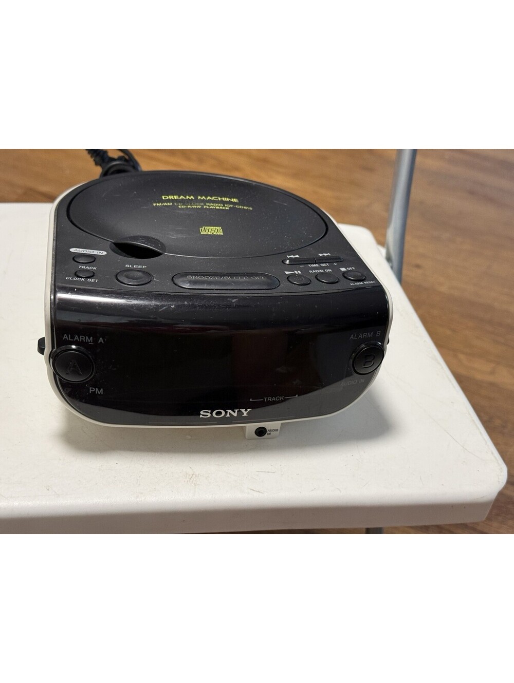 Sony Dream Machine Icf-cd815 Fm/am Cd Player Alarm Clock Radio Aux